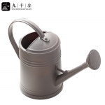九千谷 6119 洒水壶2L 浇花喷壶园林洒水壶园艺浇花壶家用办公喷水壶长嘴浇水壶种菜浇花水壶 灰色