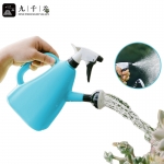 九千谷  7024 洒水壶浇花1.3L 两用手压式两用喷壶家用浇水壶喷雾器园艺浇花壶 蓝色