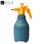 九千谷  1404 撞色喷壶1.5L 酒精消毒喷雾器北欧撞色系气压式小喷壶浇花壶